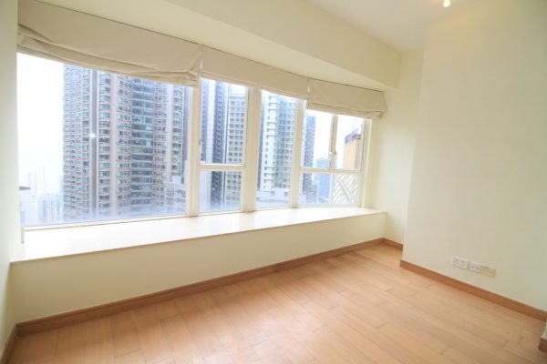 -The-Icon-38-Conduit-Road-Mid-level-West-hong-kong-properties-for-rent-for-sale-jade-land-properties-real-estate-agent-central