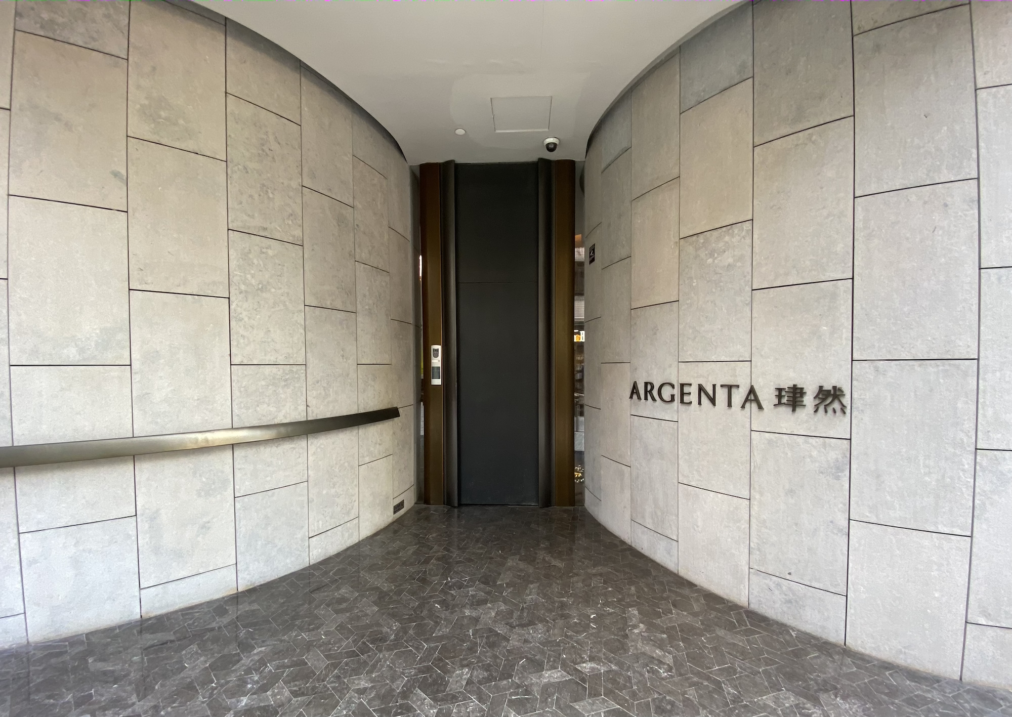 2-Argenta-building-exterior-63-seymour-road-mid-levels-west-jade-land-properties-hong-kong-real-estate-agency