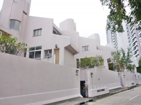 tam-gardens-estate-building-image-25-sha-wan-drive-road-building-image-pok-fu-lam-district-hong-kong-properties-for-rent-for-sale-jade-land-properties-real-estate-agent-central