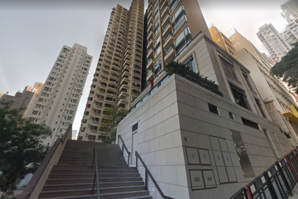 The-Pierre-building-entrance-1-Coronation-Terrace加冕臺 1號-estate-building-image-mid-levels-west-district-西半山區-hong-kong-properties-for-rent-for-sale-jade-land-properties-real-estate-agent-翡翠島