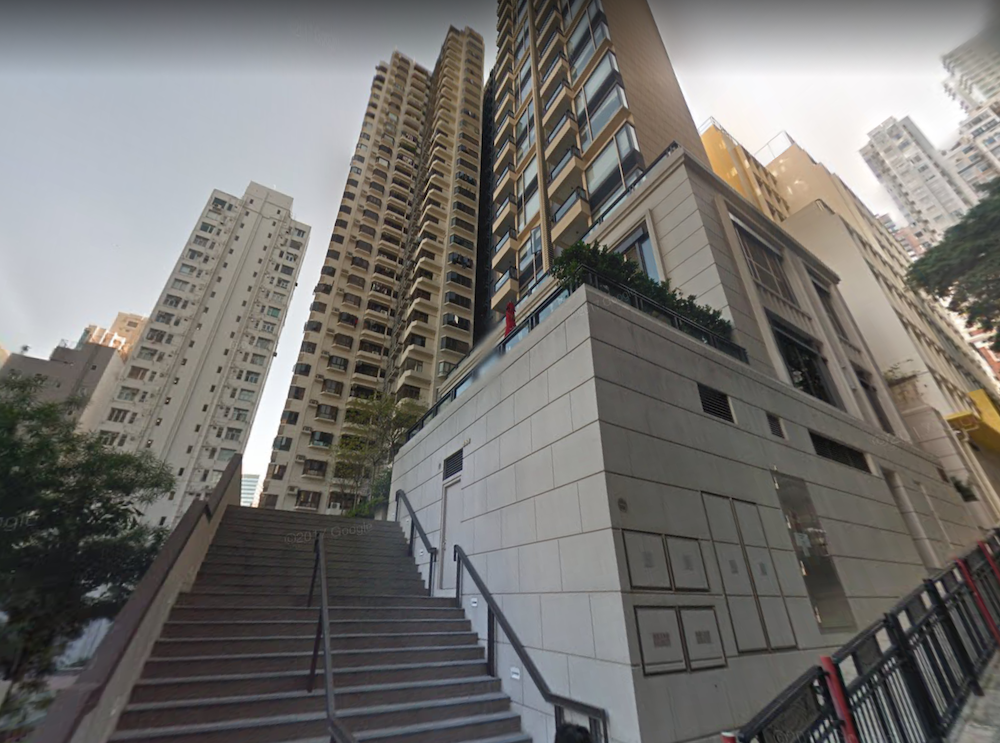 The-Pierre-building-entrance-1-Coronation-Terrace加冕臺 1號-estate-building-image-mid-levels-west-district-西半山區-hong-kong-properties-for-rent-for-sale-jade-land-properties-real-estate-agent-翡翠島